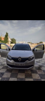 voitures-renault-symbol-2016-annaba-algerie