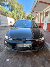 voitures-volkswagen-golf-8-2023-move-les-eucalyptus-alger-algerie