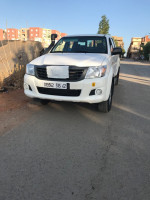 voitures-toyota-hilux-2015-legend-dc-4x4-algerie