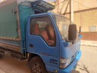 Isuzu SUPER JUMPO