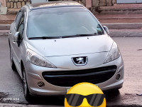 voitures-peugeot-207-2009-allure-batna-algerie