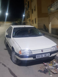 voitures-peugeot-405-1990-pix-khelil-bordj-bou-arreridj-algerie