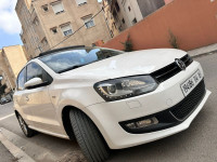 voitures-volkswagen-polo-2014-life-el-achour-alger-algerie