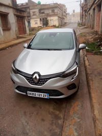 voitures-renault-10-clio-5-2021-turbo-tce-hadjadj-mostaganem-algerie