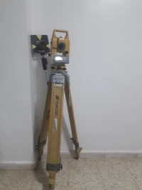 Station totale de topographie TOPCON GTS 236N