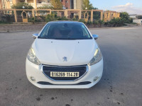 voitures-peugeot-208-2014-allure-msila-algerie