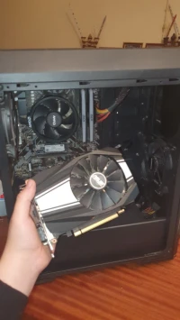 ASUS GTX 1660 TI