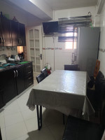 appartement-vente-f3-alger-mahelma-algerie