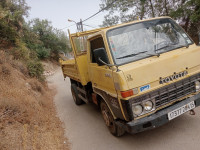 camion-toyota-bu25-1984-beni-douala-tizi-ouzou-algerie