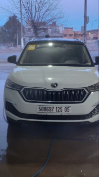 سيارات-seat-sekoda-2025-kamic-تازولت-باتنة-الجزائر
