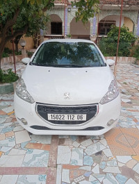 voitures-peugeot-208-2012-timezrit-bejaia-algerie