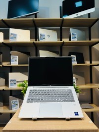 HP ProBook 440 G11    Ultra 5-125H    32/512    Bios Locked
