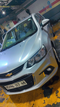 voitures-chevrolet-sonic-2017-new-relizane-algerie