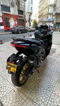 دراجات-نارية-وسكوترات-tmax-562-2022-درارية-الجزائر