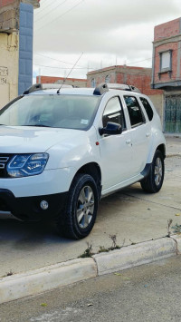 voitures-dacia-duster-2016-souk-ahras-algerie