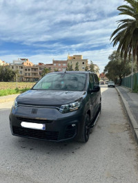 utilitaire-fiat-doblo-2023-dar-el-beida-alger-algerie