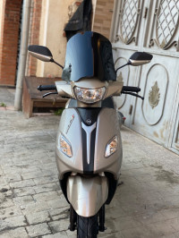 motos-et-scooters-vms-joki-2023-guerrouaou-blida-algerie