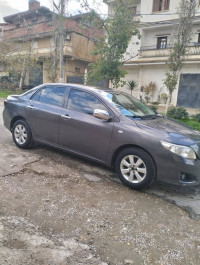 voitures-toyota-corolla-verso-2008-soumaa-blida-algerie