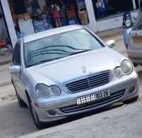Mercedes 203 2003 C220. Cdi