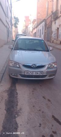 السيارات-النفعية-hyundai-accent-2014-gls-معسكر-الجزائر