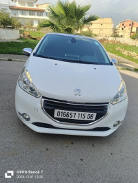 voitures-peugeot-208-2015-allure-bejaia-algerie