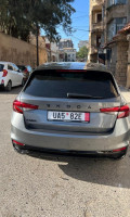 voitures-skoda-fabia-2024-monte-carlo-bouzareah-alger-algerie