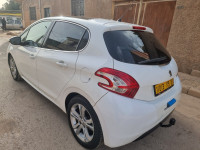 voitures-peugeot-208-2015-allure-es-senia-oran-algerie