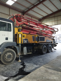 camion-pompe-a-beton-girafe-m36-2013-hennaya-tlemcen-algerie