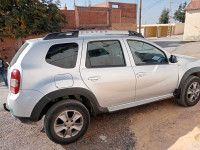 voitures-dacia-duster-2015-bouira-algerie