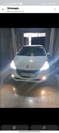 voitures-peugeot-208-2013-allure-boughezoul-medea-algerie