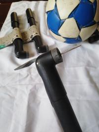 المعدات-والملحقات-pompe-a-main-pour-ballon-de-foot-et-velo-original-btwin-decathlon-عين-النعجة-الجزائر