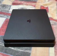 Ps4 slim 1To