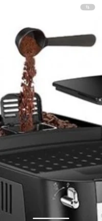 Machine à café Delonghi Italie Magnifica S broyeur grains original venu de suisse ترحي و تعصر وحدها
