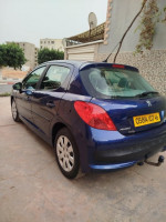 voitures-peugeot-207-2007-ain-temouchent-algerie