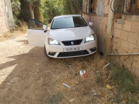 voitures-seat-ibiza-2015-crono-khemis-el-khechna-boumerdes-algerie