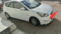 voitures-hyundai-accent-rb-4-portes-2014-style-kolea-tipaza-algerie