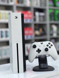يد-التحكم-و-جهاز-المحاكاة-xbox-one-s-أولاد-موسى-بومرداس-الجزائر