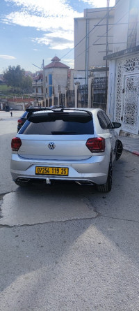 voitures-volkswagen-polo-2019-carat-constantine-algerie