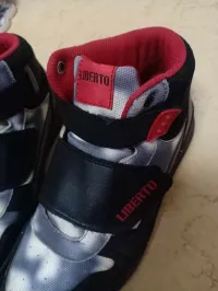 chaussure garçon LIBERTO pointure 38