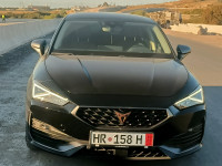 voitures-seat-cupra-2023-taher-jijel-algerie