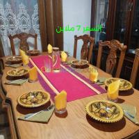 طاولات-vente-table-salle-a-manger-avec-8-chaises-بوغار-المدية-الجزائر