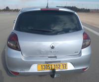 voitures-renault-clio-3-2012-night-and-day-djelfa-algerie