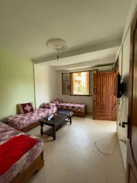 Location vacances Appartement F3 Boumerdès Corso