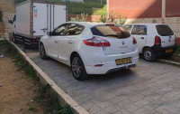 voitures-renault-megane-3-2012-gt-line-19-dci-130-baba-hassen-alger-algerie