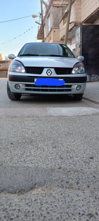 voitures-renault-clio-campus-2006-mezdour-bouira-algerie