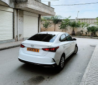 voitures-hyundai-accent-2024-dubai-reghaia-alger-algerie