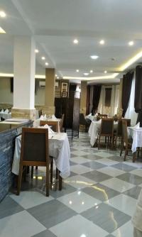 سياحة-و-تذوق-الطعام-receptionniste-hotellerie-الرويبة-الجزائر