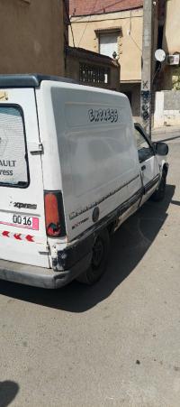 السيارات-النفعية-renault-express-1996-السويدانية-الجزائر