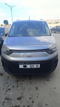 voitures-fiat-doblo-2023-italien-professionnel-el-khroub-constantine-algerie