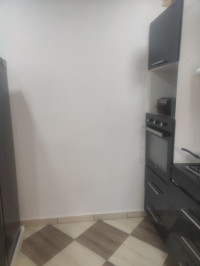 appartement-location-f2-alger-cheraga-algerie